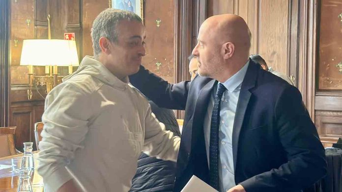 Carlos Prieto Gómez destaca la importancia del sector del taxi como servicio público esencial en Catalunya