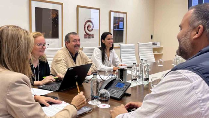 El Cabildo de Lanzarote impulsa una línea de ayudas al taxi