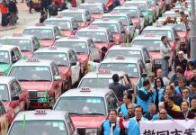 El taxi de Hong Kong amenaza con una huelga de cinco días contra las plataformas ilegales El taxi de Hong Kong amenaza con una huelga de cinco días contra las plataformas ilegales