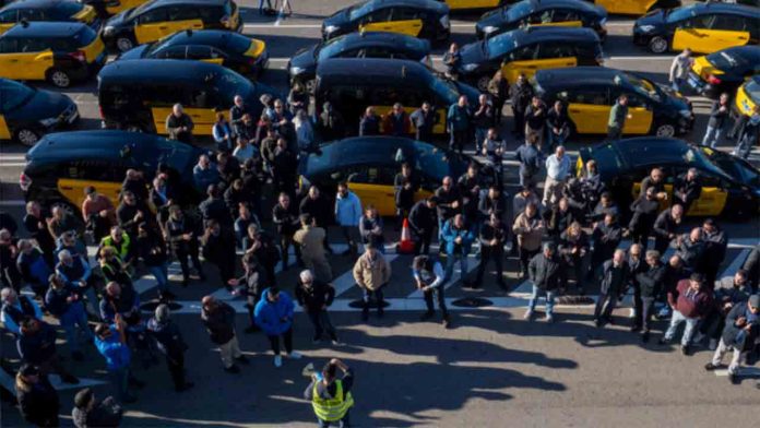 Élite Taxi Barcelona celebra su 11º aniversario como símbolo de lucha y resistencia