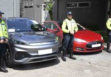 Detenidos dos taxistas piratas en Nuevos Territorios Detenidos dos taxistas piratas en Nuevos Territorios