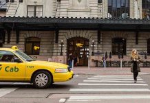 Uber y Lyft presionan al gobernador de Colorado para vetar el Proyecto de Ley Uber y Lyft presionan al gobernador de Colorado para vetar el Proyecto de Ley