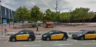 Una clínica propone una alianza con el sector del taxi para mejorar la atención a accidentados Dispositivo especial de taxis durante el Festival Cruïlla en Barcelona