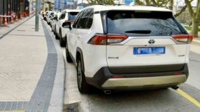 Donostia rechaza los VTC y estudia conceder más licencias de taxi