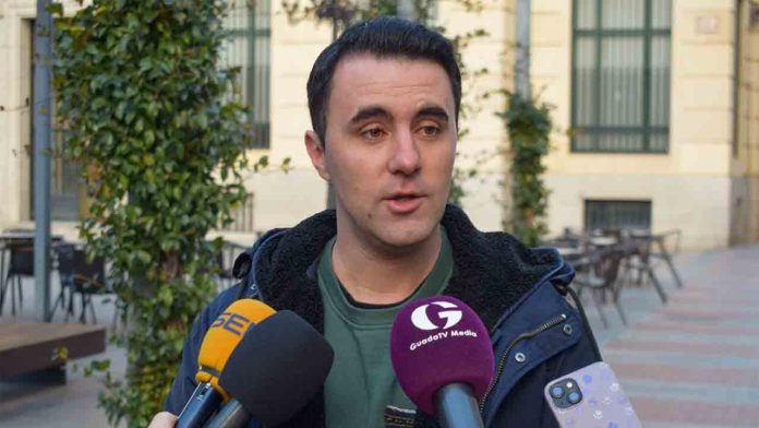 El PSOE reclama soluciones para mejorar el servicio de taxi en Guadalajara