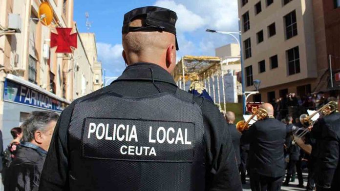 Multa de 1.503 € y precinto a un taxi pirata en Ceuta