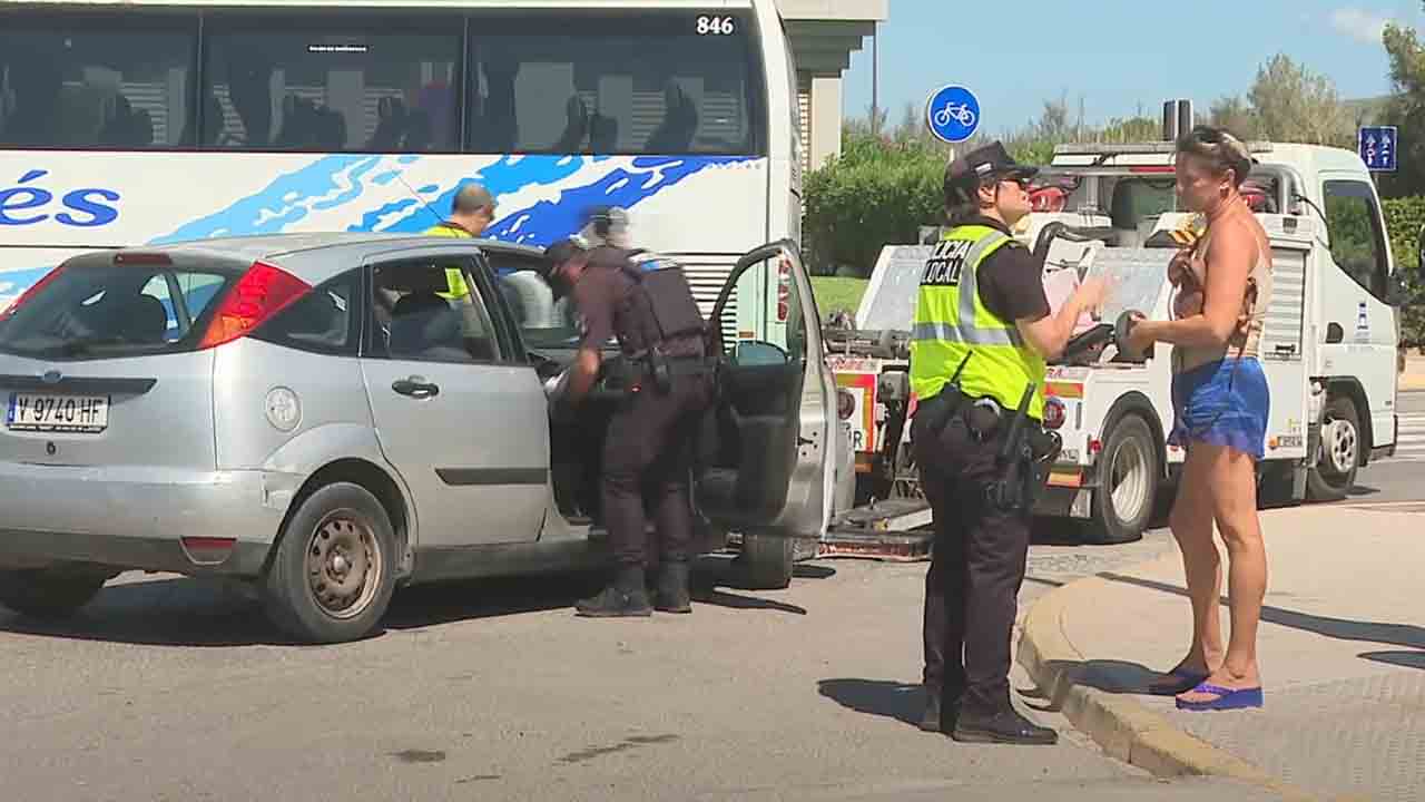 Vuelven a pillar a la famosa taxista pirata de Ibiza