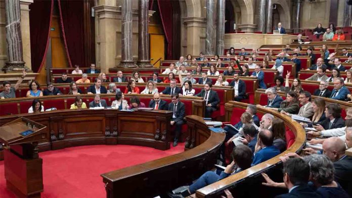 El Parlament tramita la nueva Ley del Taxi en Catalunya