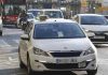 Compromís presiona en València para controlar los VTC y respaldar al taxi El taxi de València convoca paro y manifestación contra las VTC