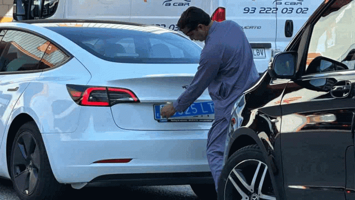 Siguen los fraudes de los VTC con los cambios de matrícula