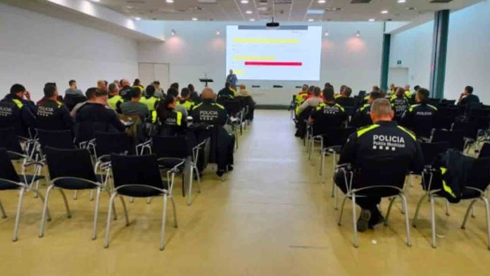 Jornada policial para reforzar el control del transporte de viajeros en VTC