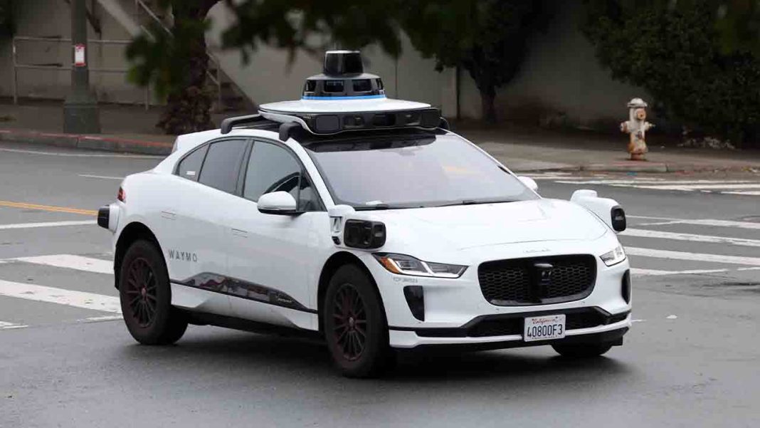 Un coche autónomo de Waymo mata a un perro en San Francisco - Todo Taxi