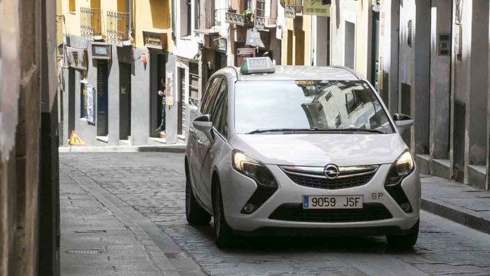 Los taxistas de Cuenca denuncian años sin actualizar las tarifas