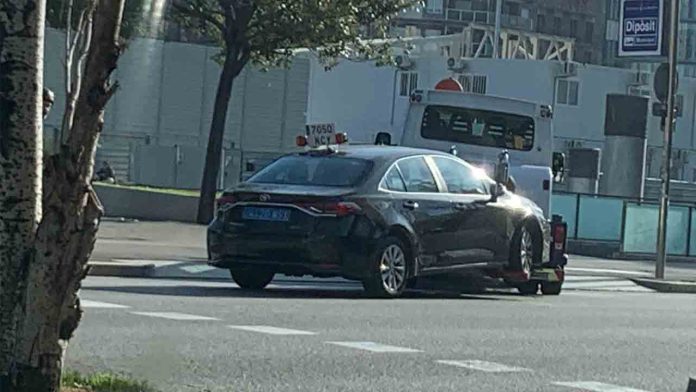 Refuerzo del control sobre los vehículos VTC de hasta nueve plazas en Barcelona