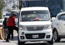 Perú vuelve a prorrogar los taxis colectivos hasta 2031