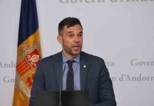 El Govern apuesta por una centralita única para unificar los taxis en Andorra El Govern apuesta por una centralita única para unificar los taxis en Andorra