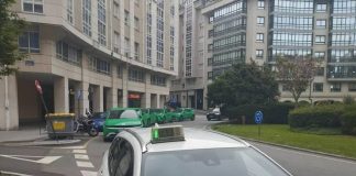 Crece la tensión en A Coruña por la presencia de VTC en paradas de taxi Crece la tensión en A Coruña por la presencia de VTC en paradas de taxi