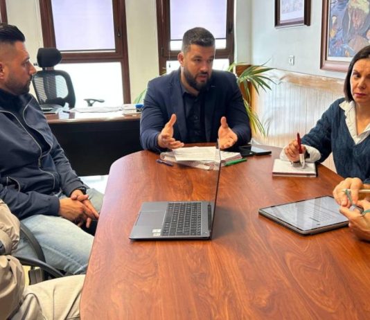 El Cabildo de La Palma impulsa el taxi a demanda para mejorar la movilidad rural El Cabildo de La Palma impulsa el taxi a demanda para mejorar la movilidad rural