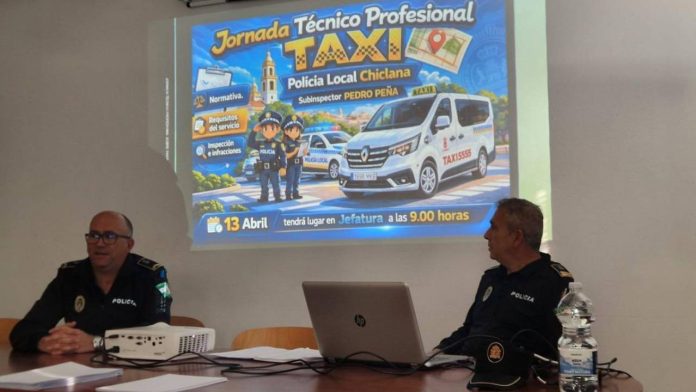 Refuerzo de la Policía Local de Conil para mejorar el control del taxi Refuerzo de la Policía Local de Conil para mejorar el control del taxi