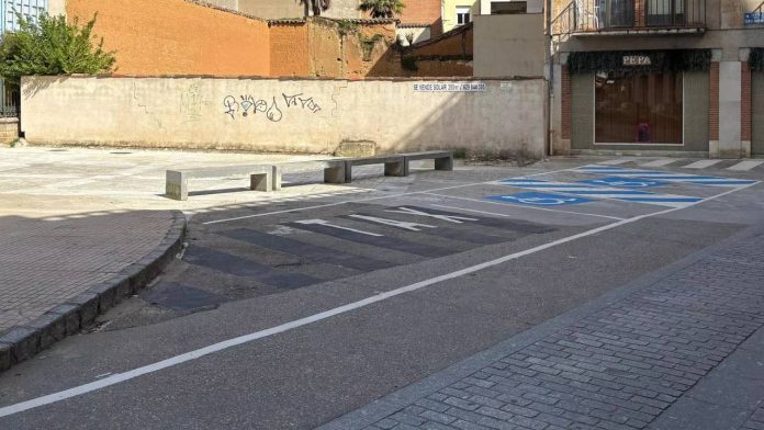 Protesta de taxistas en Toro por el cambio de ubicación de la parada