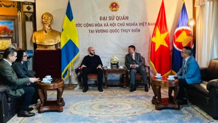 Vietnam impulsa la expansión de taxis eléctricos hacia Suecia