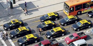 Chile corrige el modelo VTC tras años de ventajas para Uber, Cabify y DiDi frente al taxi