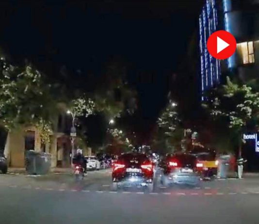 Conducción temeraria y fuga tras un violento accidente con un taxi en Barcelona Conducción temeraria y fuga tras un violento accidente con un taxi en Barcelona