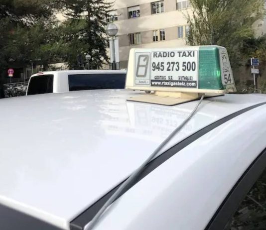 Vitoria activa una revisión de licencias de taxi Vitoria activa una revisión de licencias de taxi