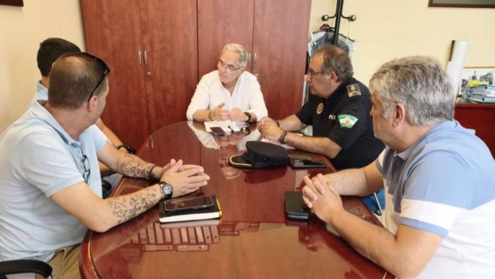 Algeciras refuerza el servicio de taxi durante la Feria Real para mejorar la movilidad Algeciras refuerza el servicio de taxi durante la Feria Real para mejorar la movilidad