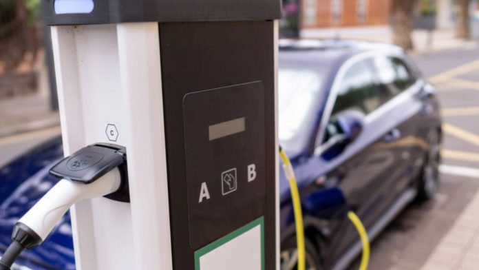 Canarias impulsa ayudas para taxis eléctricos y puntos de recarga Canarias impulsa ayudas para taxis eléctricos y puntos de recarga