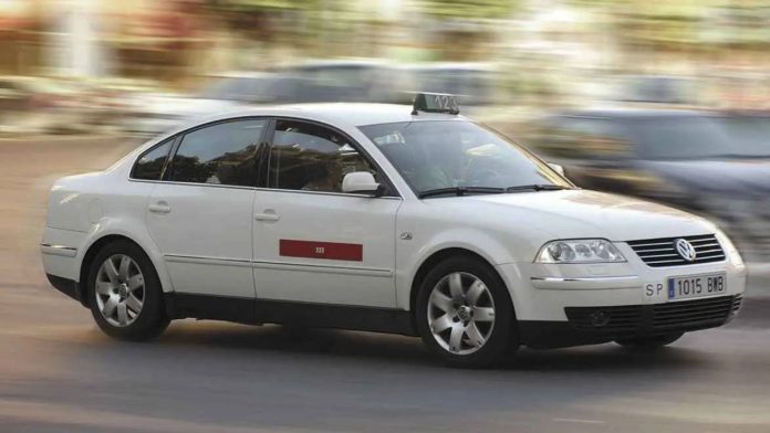 Cinco menores huyen sin pagar un servicio de taxi en Tudela