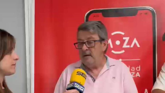 El taxi de Zaragoza prepara movilizaciones ante el crecimiento de los VTC El taxi de Zaragoza prepara movilizaciones ante el crecimiento de los VTC