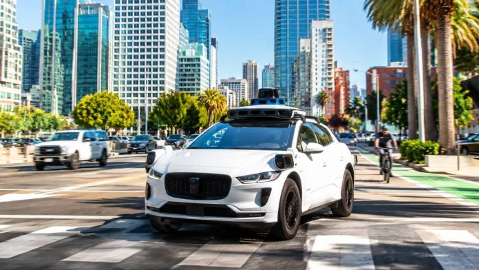Cuatro ciudades preparan la próxima fase de los robotaxis Cuatro ciudades preparan la próxima fase de los robotaxis