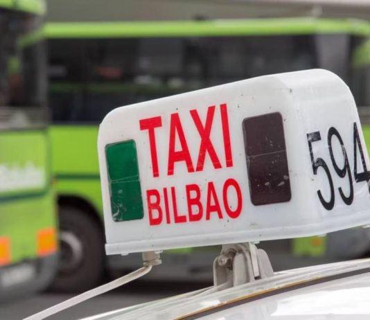 Los taxistas vascos cuestionan el protocolo de las diputaciones para sancionar a las VTC Los taxistas vascos cuestionan el protocolo de las diputaciones para sancionar a las VTC