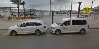La APB instalará una valla para ordenar la parada de taxis en Botafoc La APB instalará una valla para ordenar la parada de taxis en Botafoc