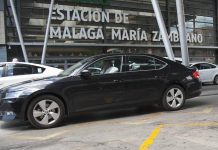 Un conductor de Uber huye con la maleta de unos turistas en Málaga