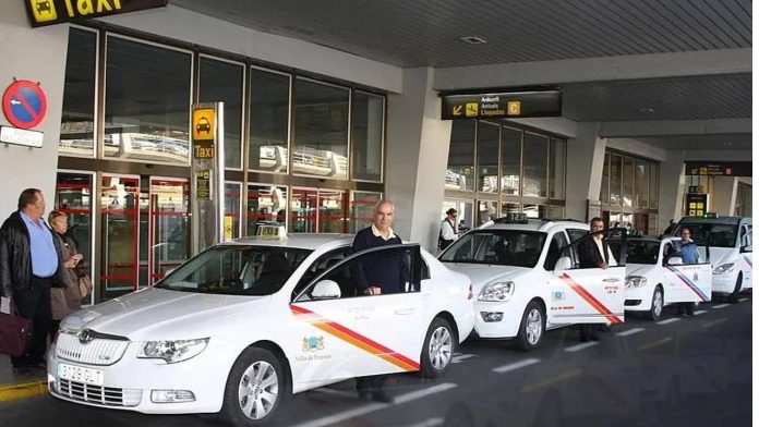 Taxis en Gran Canaria_ el conflicto por el límite de 20 transfer sigue abierto Taxis en Gran Canaria: el conflicto por el límite de 20 transfer sigue abierto