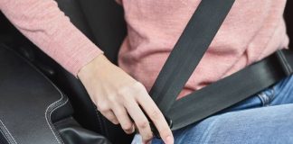 Los taxistas tendrán que llevar el cinturón en ciudad desde octubre Los taxistas tendrán que llevar el cinturón en ciudad desde octubre