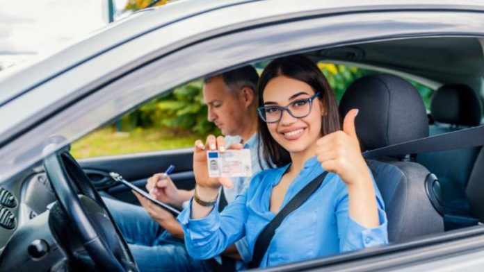 Cómo sacarte el carnet de conducir sin pagar de más