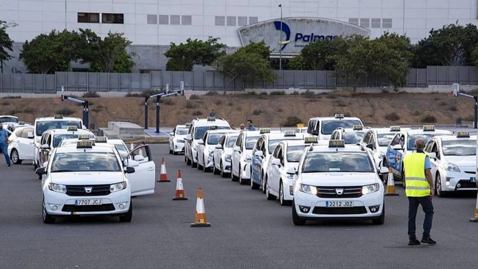 El Supremo permite tramitar 200 licencias VTC en Gran Canaria El Supremo permite tramitar 200 licencias VTC en Gran Canaria